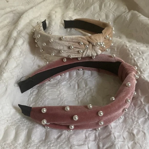 🦋2/$26 Set of 2 pearl knotted headbands - Picture 4 of 5